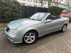 Silber Gebraucht 2005 Mercedes CLK200 Avantgarde Cabrio | 7.770 € (Superpreis)