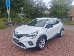 Weiss "nacre" Gebraucht 2021 Renault Captur Intens SUV | 18.495 € (Fairer Preis)