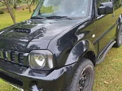 Schwarz Gebraucht 2015 Suzuki Jimny Comfort SUV | 16.900 € (Fairer Preis)