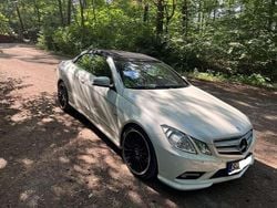 Weiß Gebraucht 2011 Mercedes E350 AMG Cabrio | 20.399 € (Etwas zu teuer)