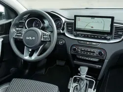 Weiß Gebraucht 2024 Kia XCeed Spirit SUV | 26.599 € (Guter Preis)