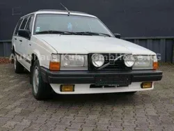 Weiß Gebraucht 1985 Volvo 740 Kombi | 17.000 €