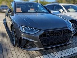 Grau Gebraucht 2020 Audi A4 Edition .1 Kombi | 29.500 € (Fairer Preis)