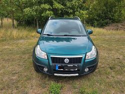 Grün Gebraucht 2006 Fiat Sedici Dynamic SUV | 1.390 €