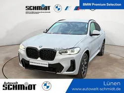 Grau Gebraucht 2022 BMW X4 M Sport SUV | 51.790 € (Teuer)