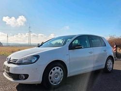 Weiß Gebraucht 2012 VW Golf VI Match Limousine | 3.500 € (Superpreis)