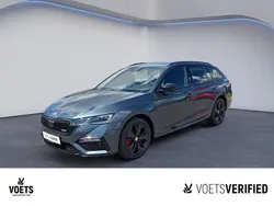 Grau Gebraucht 2021 Skoda Octavia RS Kombi | 26.980 € (Fairer Preis)