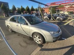 Grau Gebraucht 2005 Ford Mondeo Limousine | 1.700 € (Fairer Preis)