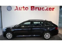 Schwarz Gebraucht 2019 Skoda Superb Active Kombi | 24.870 € (Teuer)