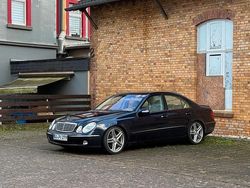 Blau Gebraucht 2003 Mercedes E270 Limousine | 5.800 € (Teuer)