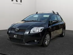 Schwarz Gebraucht 2010 Toyota Auris Life Limousine | 3.990 € (Guter Preis)