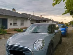 Grau Gebraucht 2016 Mini Clubman Kombi | 12.000 € (Guter Preis)
