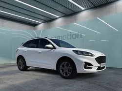 Weiß Gebraucht 2023 Ford Kuga ST-Line X SUV | 32.680 € (Etwas zu teuer)