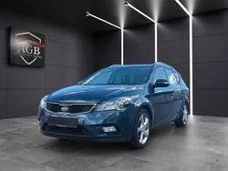 Blau Gebraucht 2011 Kia Ceed Sportswagon Spirit Kombi | 6.790 €