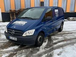 Blau Gebraucht 2011 Mercedes Vito Van | 13.500 € (Etwas zu teuer)