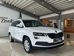 Weiß Gebraucht 2018 Skoda Karoq Ambition SUV | 15.440 € (Fairer Preis)