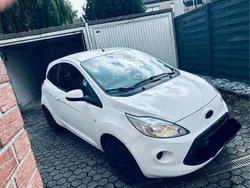 Weiß Gebraucht 2013 Ford Ka Trend Kleinwagen | 3.950 € (Fairer Preis)