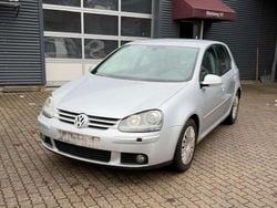Reflexsilber metallic Gebraucht 2005 VW Golf IV Comfortline Kleinwagen | 3.500 €