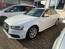 Weiß Gebraucht 2015 Audi A4 S-Line Limousine | 12.550 € (Guter Preis)