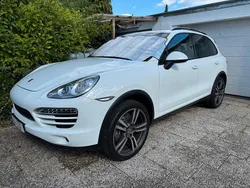 Weiß Gebraucht 2014 Porsche Cayenne SUV | 26.999 € (Guter Preis)