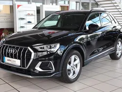 Mythosschwarz metallic Gebraucht 2020 Audi Q3 Comfort SUV | 22.999 € (Fairer Preis)