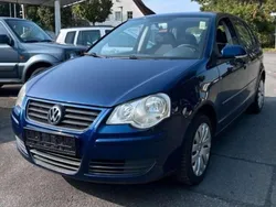 Blau Gebraucht 2005 VW Polo Trendline Limousine | 3.650 €