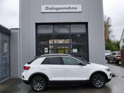 Pure white Gebraucht 2018 VW T-Roc Sport SUV | 21.390 € (Teuer)