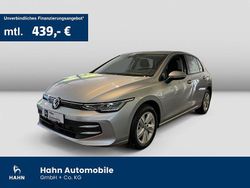 Oyster silver metallic Gebraucht 2025 VW Golf VIII Life Limousine | 32.495 € (Teuer)