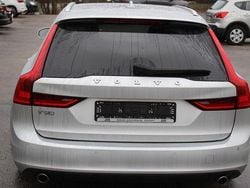 Grau Gebraucht 2018 Volvo V90 R-Design Kombi | 16.600 € (Fairer Preis)