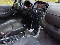 Schwarz Gebraucht 2011 Nissan Pathfinder SUV | 13.950 € (Etwas zu teuer)