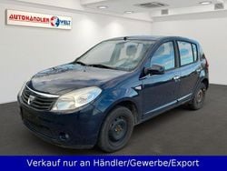 Blau Gebraucht 2011 Dacia Sandero Lauréate Limousine | 799 € (Superpreis)