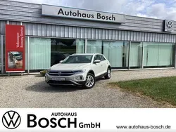 Ascotgrau Gebraucht 2024 VW T-Roc Style SUV | 27.666 € (Superpreis)