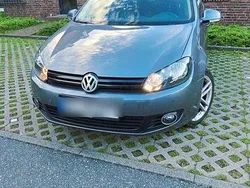 Grau Gebraucht 2010 VW Golf VI Kombi | 5.290 € (Guter Preis)