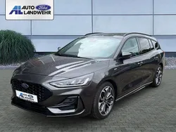 Magneticgrau (metallic) Gebraucht 2022 Ford Focus ST-Line Kombi | 21.990 € (Fairer Preis)