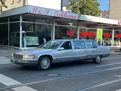 Silber Gebraucht 1995 Cadillac Fleetwood Limousine | 6.990 €