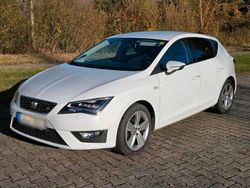 Weiß Gebraucht 2016 Seat Leon FR Limousine | 8.500 € (Fairer Preis)