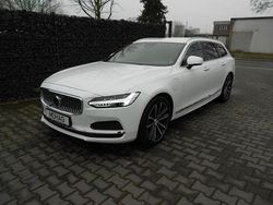 707) crystal weißperleffekt (weiss Gebraucht 2021 Volvo V90 Inscription Kombi | 38.890 € (Fairer Preis)