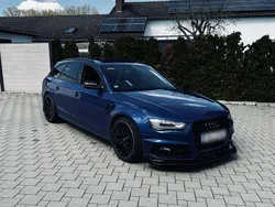Blau Gebraucht 2015 Audi A4 Competition Kombi | 14.000 € (Fairer Preis)