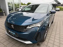 Blau Gebraucht 2021 Peugeot 3008 Allure SUV | 21.490 € (Fairer Preis)