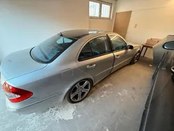 Grau Gebraucht 2002 Mercedes E320 Limousine | 3.000 € (Guter Preis)