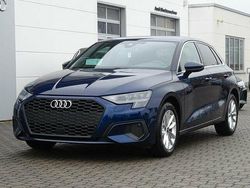 Blau Gebraucht 2024 Audi A3 Limousine | 31.900 € (Guter Preis)