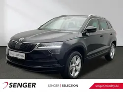 Schwarz Gebraucht 2021 Skoda Karoq SUV | 19.880 €