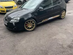 Schwarz Gebraucht 2004 VW Golf V Kombi | 3.000 € (Fairer Preis)