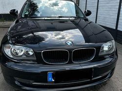 Schwarz Gebraucht 2010 BMW 116 Lifestyle Kleinwagen | 3.499 € (Fairer Preis)