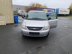 Grau Gebraucht 2003 Chrysler Voyager Van / Kleinbus | 1.700 €