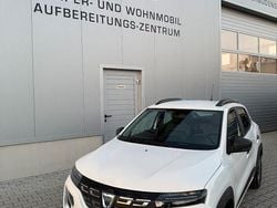 Weiß Gebraucht 2021 Dacia Spring Comfort Kleinwagen | 8.490 € (Guter Preis)