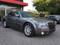 Grau Gebraucht 2007 Chrysler 300C Limousine | 12.800 € (Fairer Preis)