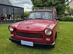 Rot Gebraucht 1985 Trabant 601 Kombi | 9.800 €