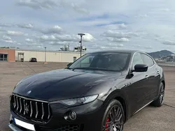 Schwarz Gebraucht 2017 Maserati Levante SUV | 22.999 €