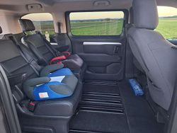 Grau Gebraucht 2018 Peugeot Traveller Business-Line Van | 24.900 € (Fairer Preis)